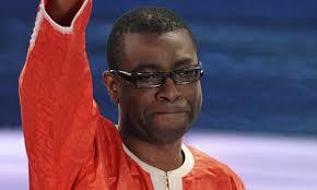 Youssou et le ‘’Super Etoile’’ bloqués en Gambie?