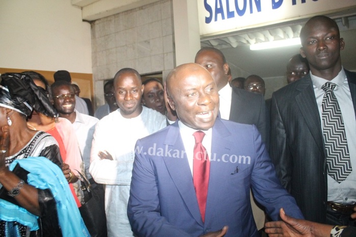 Sitôt rentré, Idrissa Seck envoie ses premiers missiles en direction de Macky : « La seule chose qui me rend malade, c’est sa carence et celle de son gouvernement !»