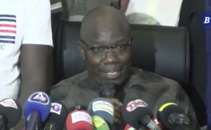 Ameth Aïdara : « la préservation de notre dignité, la volonté de conserver à tout prix nos libertés ne se négocient point. » Ameth Aïdara : « la préservation de notre dignité, la volonté de conserver à tout prix nos libertés ne se négocient point. »