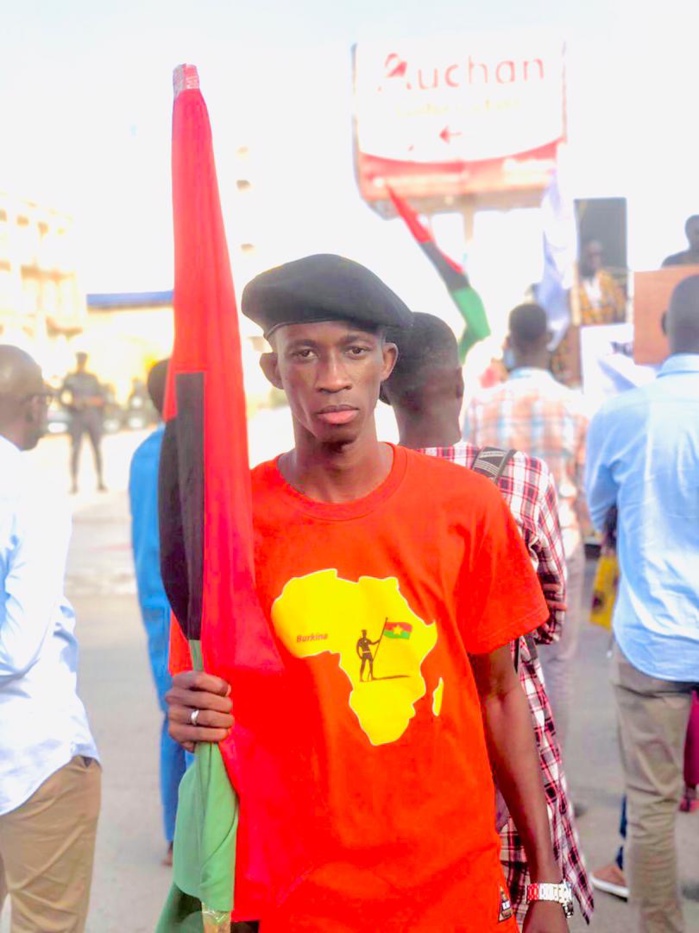 Quand les Kakatar de la République et Les Kakatar de la « rue publique » changent de couleur en fonction des temps… Quand les Kakatar de la République et Les Kakatar de la « rue publique » changent de couleur en fonction des temps…