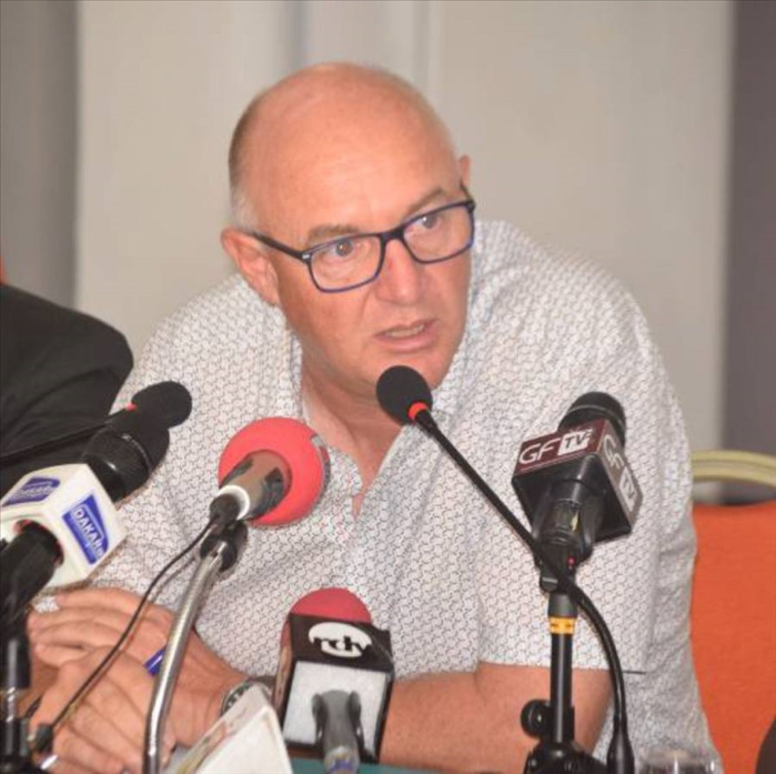 Affaire Olivier Perrin/Mor Talla Seck : d'une affaire d'homosexualité à une affaire de simple chantage. Affaire Olivier Perrin/Mor Talla Seck : d'une affaire d'homosexualité à une affaire de simple chantage.