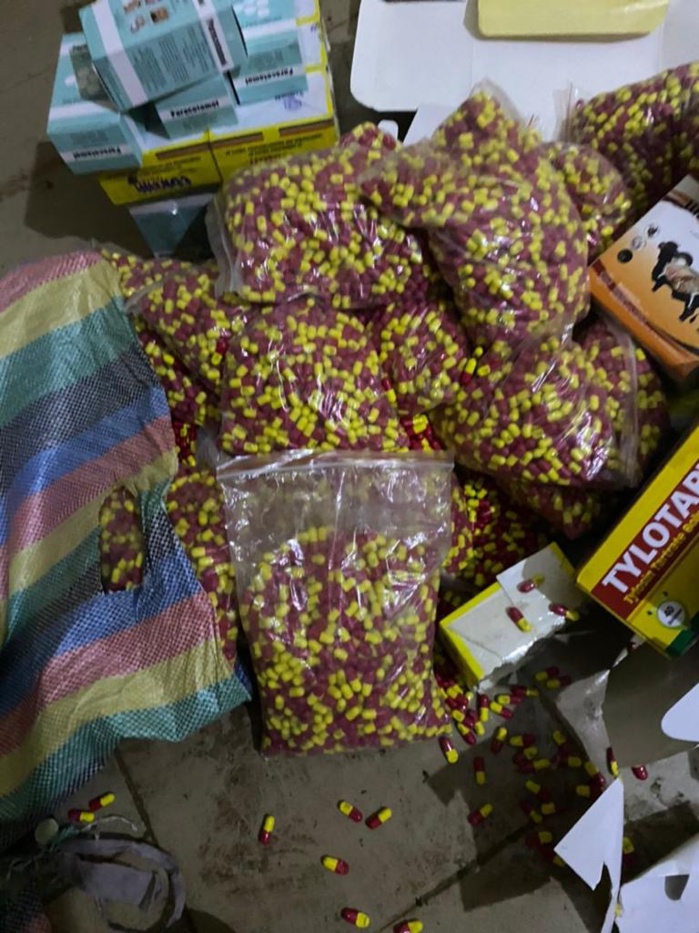 Keur Ayip : La douane procède à la saisie de chanvre indien et de faux médicaments d'une valeur marchande de plus de 143 millions de fcfa.