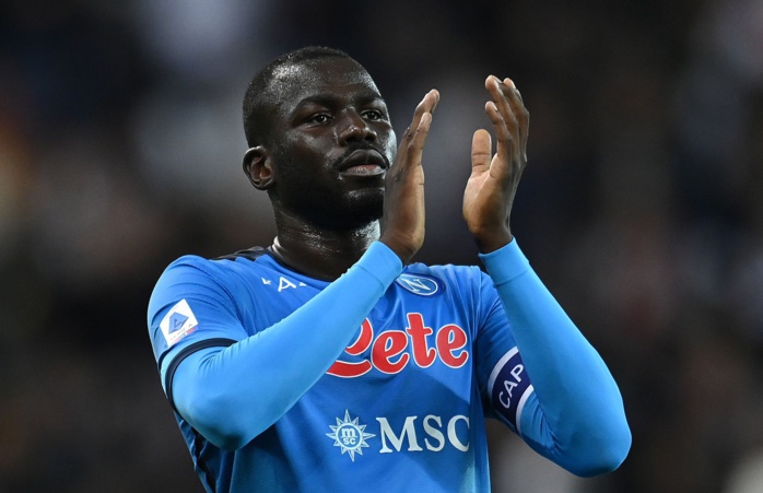 Les adieux de Kalidou Koulibaly au Napoli : « J’étais un garçon timide…grâce à toi Naples, je suis devenu l’homme que je suis! » Les adieux de Kalidou Koulibaly au Napoli : « J’étais un garçon timide…grâce à toi Naples, je suis devenu l’homme que je suis! »