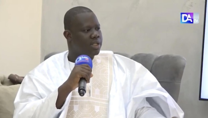 Mouhamed Sylla répond à Abdou Mbacké Bara Dolly : « Depuis 6 ans, il insulte le Président Sall » Mouhamed Sylla répond à Abdou Mbacké Bara Dolly : « Depuis 6 ans, il insulte le Président Sall »