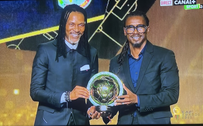 CAF AWARDS 2022 : le sélectionneur de l’équipe nationale du Sénégal, Aliou Cissé meilleur coach africain de l’année. CAF AWARDS 2022 : le sélectionneur de l’équipe nationale du Sénégal, Aliou Cissé meilleur coach africain de l’année.