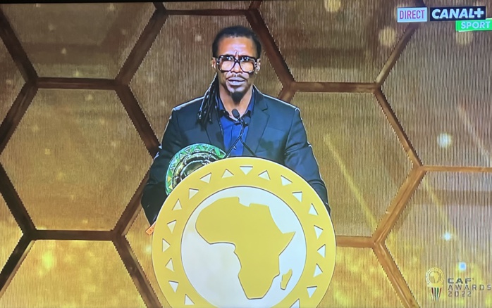 Aliou Cissé après son sacre aux CAF Awards 2022 : « J’ai ce soir une pensée émue envers Bruno Metsu et Karim Séga Diouf »