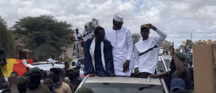 Législatives 2022 : NDINDY (populations) est sortie accueillir Sonko.