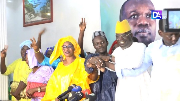 TOUBA - Les 05 députés de Wallu jurent de ne jamais « trahir » les populations et leur coalition. TOUBA - Les 05 députés de Wallu jurent de ne jamais « trahir » les populations et leur coalition.