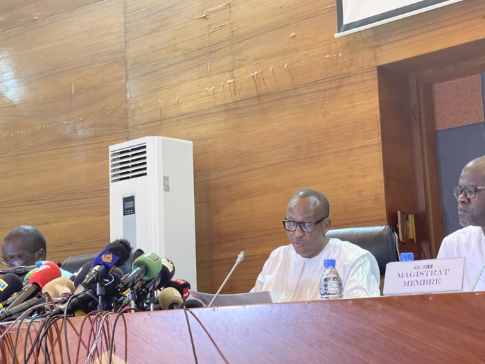 Élections législatives 2022/ Résultats provisoires: Benno Bokk Yakaar obtient 1.518.137 voix, devant Yewwi et Wallu respectivement avec 1.071.139 et 471.517 voix Élections législatives 2022/ Résultats provisoires: Benno Bokk Yakaar obtient 1.518.137 voix, devant Yewwi et Wallu respectivement avec 1.071.139 et 471.517 voix