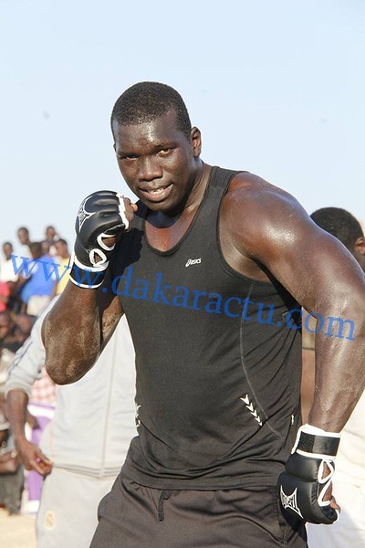 OPEN PRESS - Malick Niang sur son combat du 1er juin prochain : «Ce serait une honte de perdre face à un danseur comme Ama Baldé»