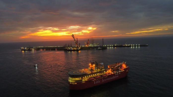 Pétrole : Les images des installations de GTA qui avancent à grands pas.