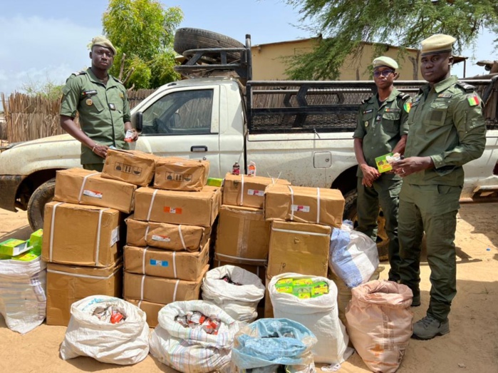 Trafic illicite de médicaments : Une cargaison d’une contrevaleur de plus de 71 millions interceptée… Trafic illicite de médicaments : Une cargaison d’une contrevaleur de plus de 71 millions interceptée…