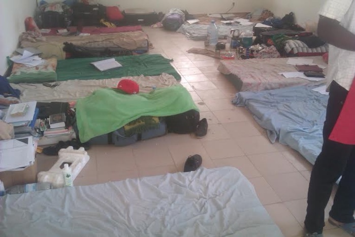 Incroyable mais vrai à l’Université de Bambey : 14 étudiants dans une chambre!