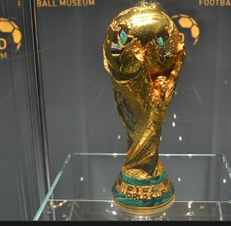 Trophy Tour 2022 : La coupe du monde est à Dakar…