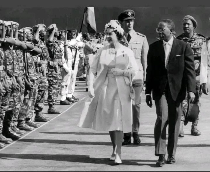 Décès de la reine Élisabeth II/Images d'archives : des images inédites de sa visite à Dakar en 1968. Décès de la reine Élisabeth II/Images d'archives : des images inédites de sa visite à Dakar en 1968.