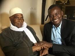 14e législature : Abdoulaye Wade cède son fauteuil à son suppléant Saliou Dieng.