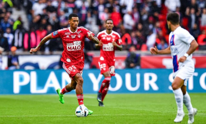 Regroupement des Lions : Brest annonce officiellement le forfait de Noah Fadiga… Regroupement des Lions : Brest annonce officiellement le forfait de Noah Fadiga…