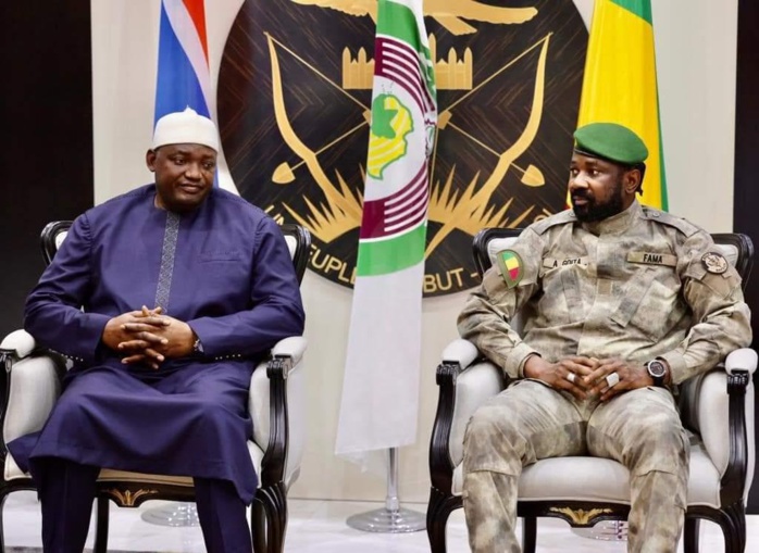 Soldats ivoiriens : la médiation ouest-africaine rencontre le chef de la junte du Mali.