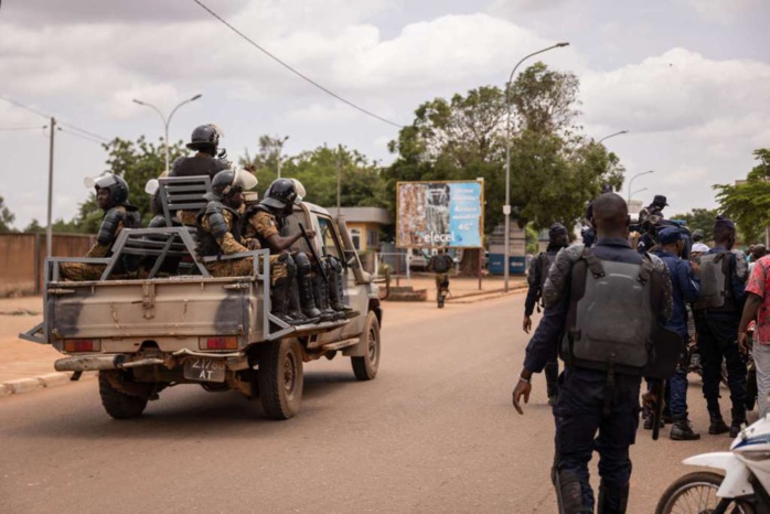 Burkina : déploiement de militaires dans Ouagadougou après de nouveaux tirs.