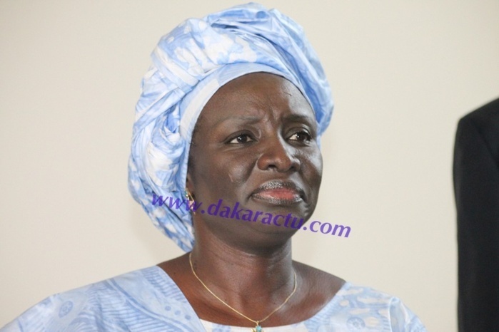 Aminata Touré refuserait de démissionner - De grosses pointures de l’APR pour la raisonner