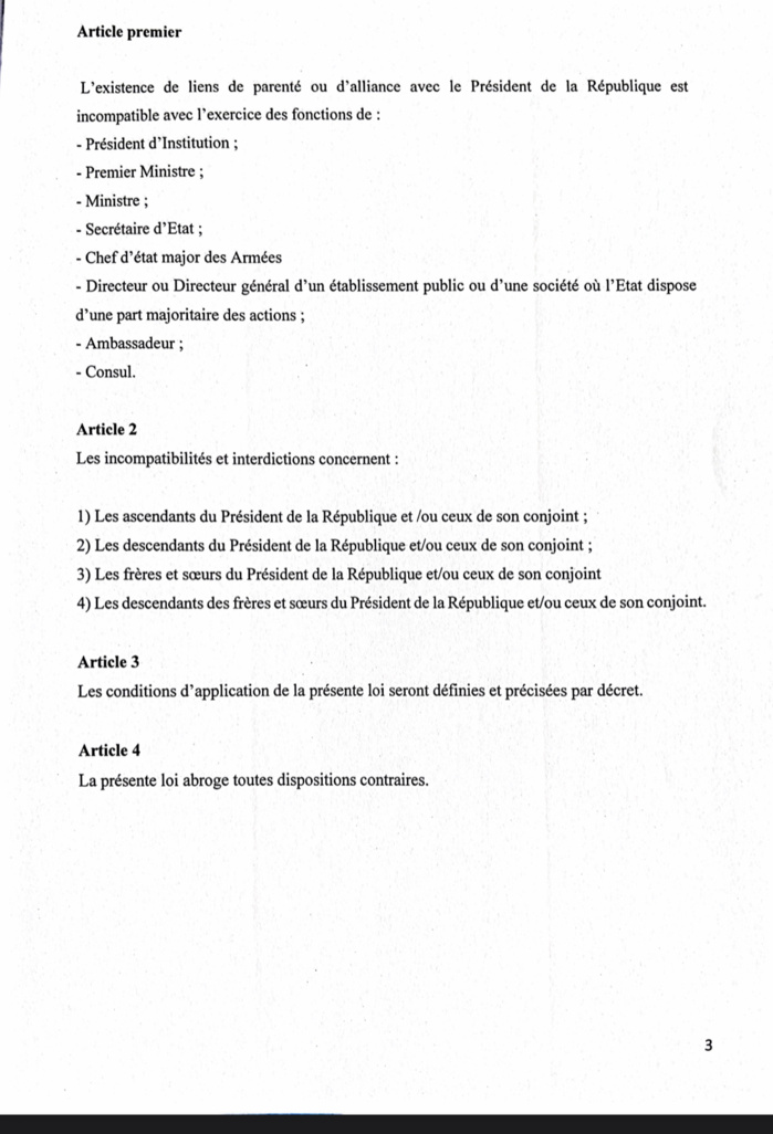 Assemblée nationale : La députée Aminata Touré propose une loi limitant l'exercice de fonctions et responsabilités dans les Institutions de la République en rapport avec l'existence de liens familiaux avec le Président de la République. Assemblée nationale : La députée Aminata Touré propose une loi limitant l'exercice de fonctions et responsabilités dans les Institutions de la République en rapport avec l'existence de liens familiaux avec le Président de la République.