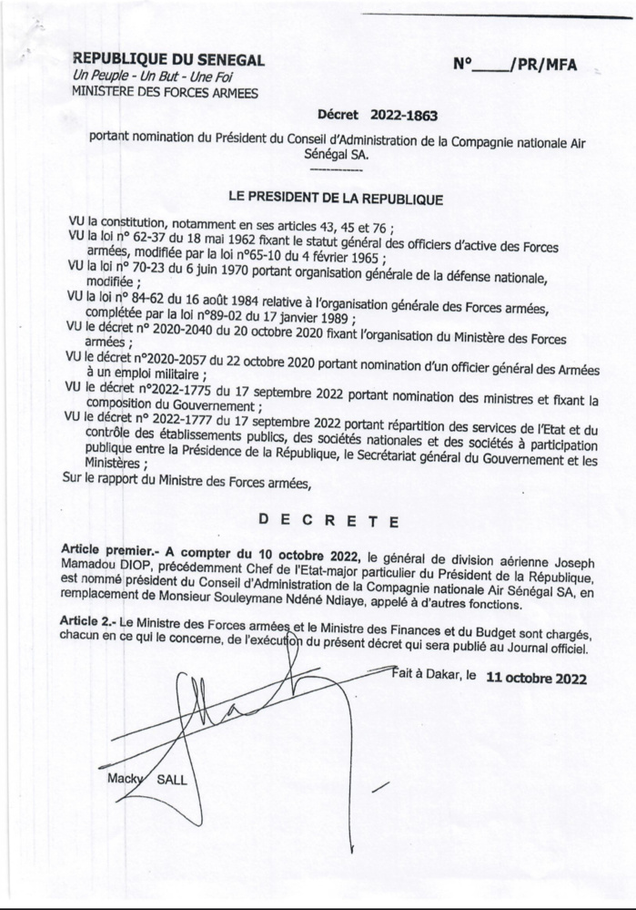 SÉNÉGAL : Le président Macky Sall signe plusieurs décrets de nomination. (DOCUMENTS) SÉNÉGAL : Le président Macky Sall signe plusieurs décrets de nomination. (DOCUMENTS)