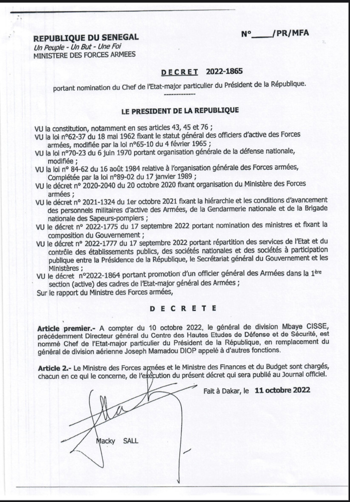 SÉNÉGAL : Le président Macky Sall signe plusieurs décrets de nomination. (DOCUMENTS) SÉNÉGAL : Le président Macky Sall signe plusieurs décrets de nomination. (DOCUMENTS)
