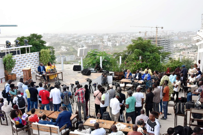 Lancement AFRICA MITH 2023 : Revivez les temps forts de la conférence de presse avec Hapsatou Sy et ses invités...