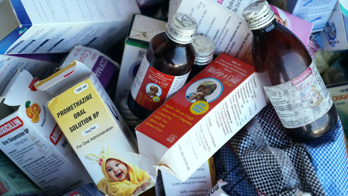 La Gambie rappelle plusieurs médicaments suspects après la mort d'enfants La Gambie rappelle plusieurs médicaments suspects après la mort d'enfants