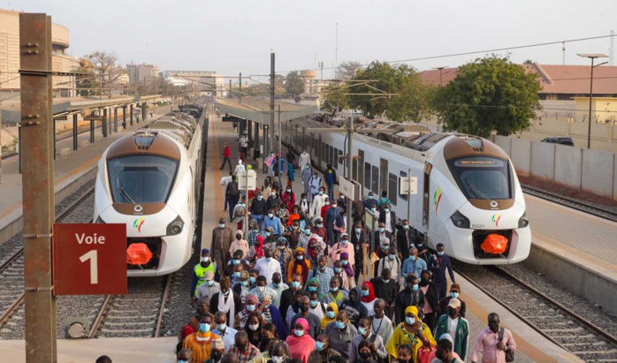 Affaire des impactés du TER arrêtés à Sébikotane : les organisations des droits de l'homme exigent leur libération. Affaire des impactés du TER arrêtés à Sébikotane : les organisations des droits de l'homme exigent leur libération.