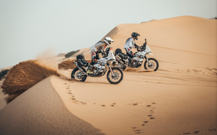 Africa Eco Race 2022 : Les pilotes chauffent les pistes mauritaniennes pour les 7ème et 8ème étapes, les sénégalais toujours bien classés… Africa Eco Race 2022 : Les pilotes chauffent les pistes mauritaniennes pour les 7ème et 8ème étapes, les sénégalais toujours bien classés…
