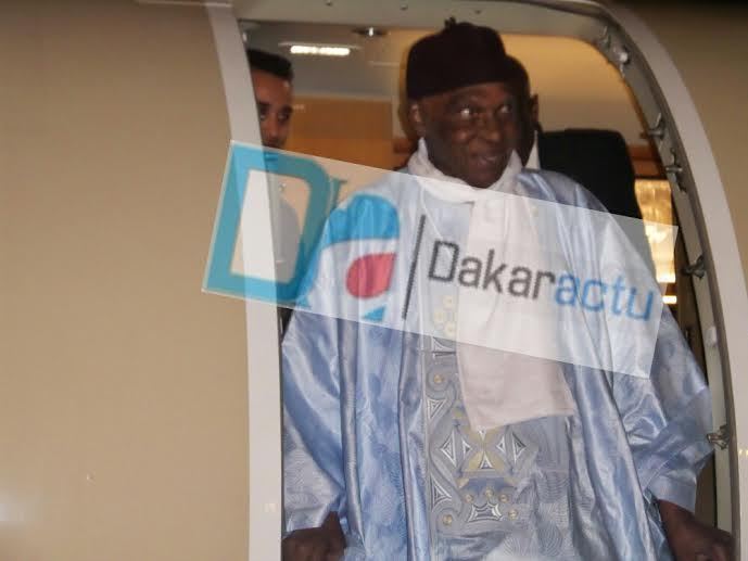 En France depuis quelques jours : L'ancien Président Wade revient dans 48 h à Dakar