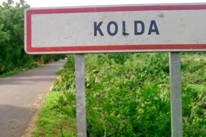 KOLDA : un élève du lycée de Saré Yoba Diéga heurté mortellement par un camion. KOLDA : un élève du lycée de Saré Yoba Diéga heurté mortellement par un camion.