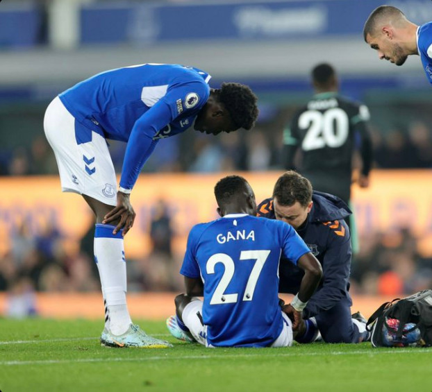 Everton : Touché à la cuisse, Idrissa Gana Guèye va passer un scanner ce lundi…