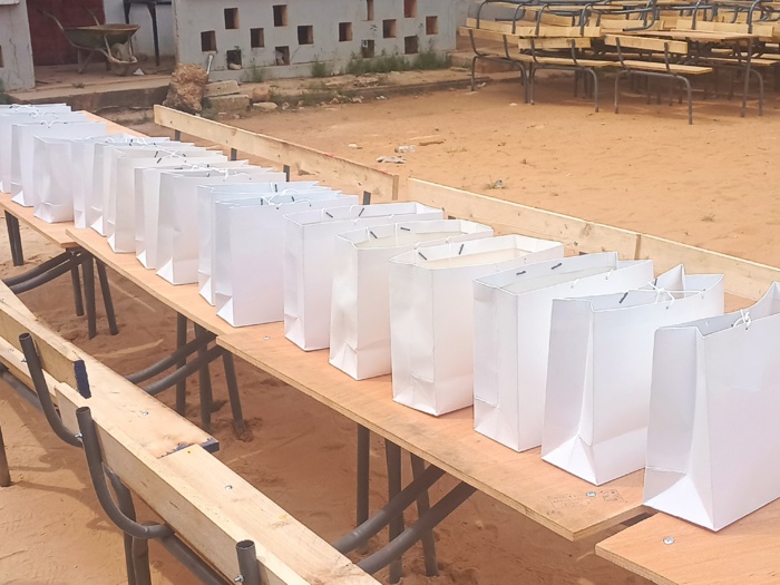 Diass: La Safru accompagne les écoles des villages du  Pôle Daga kholpa (PUDK )  1000 kits scolaires et 400 tables bancs offerts