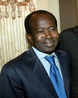 Diagna Ndiaye, décoré du Wissam Alaouite