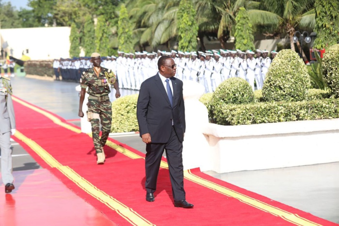 Journée des forces armées : Le chef de l’État engage l’armée « dans la mise en œuvre des stratégies opérationnelles face aux différentes formes de criminalité » Journée des forces armées : Le chef de l’État engage l’armée « dans la mise en œuvre des stratégies opérationnelles face aux différentes formes de criminalité »