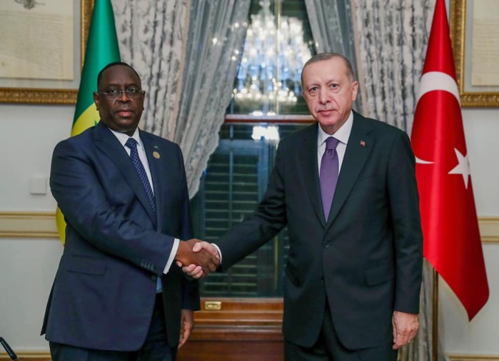 Explosion mortelle à Istanbul : Le président Macky Sall condamne et présente ses condoléances à Erdogan