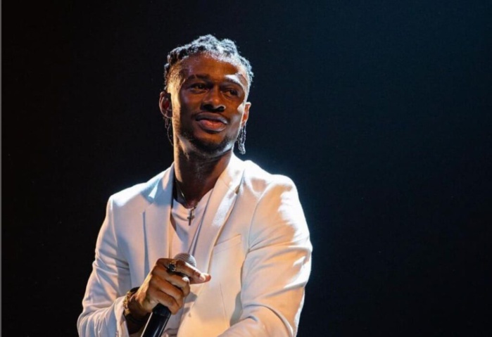 AIBD : l’artiste Ivoirien « Ks Bloom » affirme avoir été battu par des policiers sénégalais AIBD : l’artiste Ivoirien « Ks Bloom » affirme avoir été battu par des policiers sénégalais