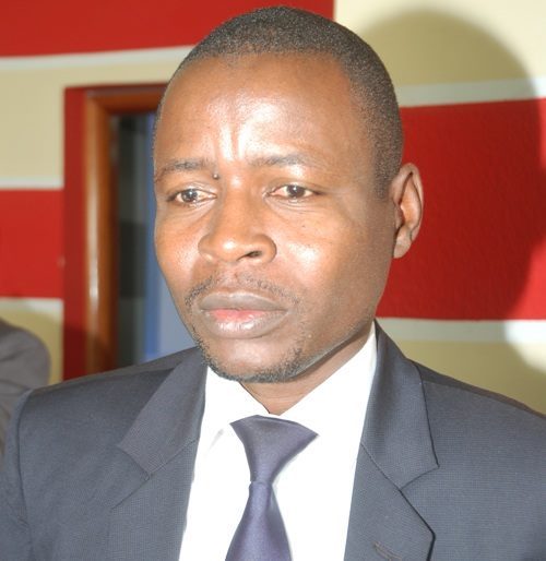 Dr Ibrahima Mendy aux étudiants : «Ne vous laissez pas manipuler par Idy et Wade!»