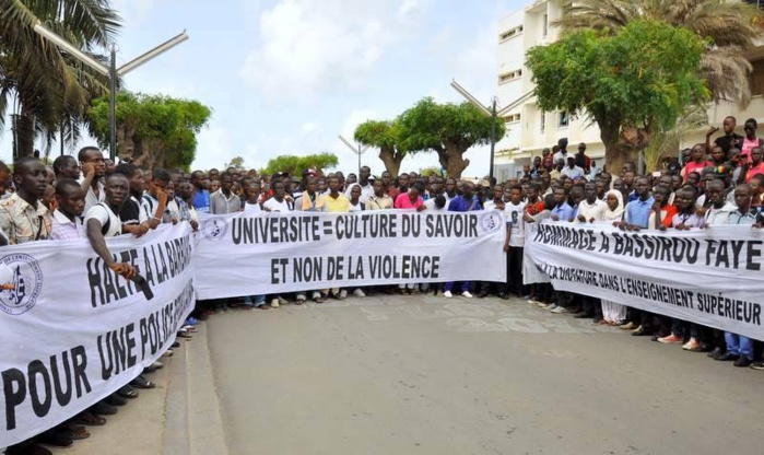 Mort de Bassirou Faye : Ucad rend hommage à son étudiant (Les images touchantes)