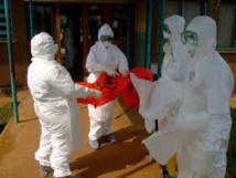 Mesures préventives contre la fièvre Ebola Le Sénégal ferme officiellement ses frontières terrestres, aériennes et maritimes avec la Guinée,   la Sierra Léone et le Libéria