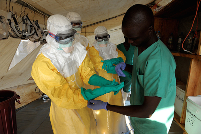 Effets collatéraux de la pandémie Ebola : Des Sénégalais isolés en Chine, fermeture annoncée de certaines frontières avec le Sénégal