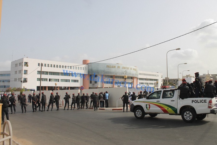 Me Leyti N'diaye plaide la liberté provisoire pour Mamadou Pouye :    "Il faut arrêter l'arbitraire, mon client a passé 16 mois en prison, alors que la loi prévoit 6 mois pour l'instruction (...)"