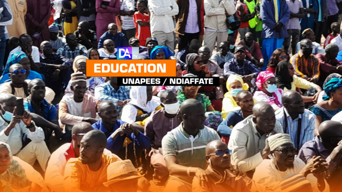 Meurtre de l'enseignant à Ndiaffate : L'UNAPEES condamne et dénonce le mot d'ordre de grève des enseignants Meurtre de l'enseignant à Ndiaffate : L'UNAPEES condamne et dénonce le mot d'ordre de grève des enseignants