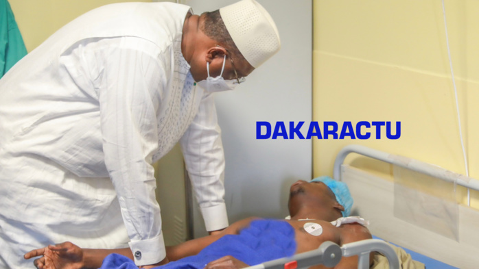 Hôpital Thierno Birahim Ndao de Kaffrine : Le chef de l’Etat Macky Sall a rendu visite aux blessés de l’accident de SIKILO… Hôpital Thierno Birahim Ndao de Kaffrine : Le chef de l’Etat Macky Sall a rendu visite aux blessés de l’accident de SIKILO…