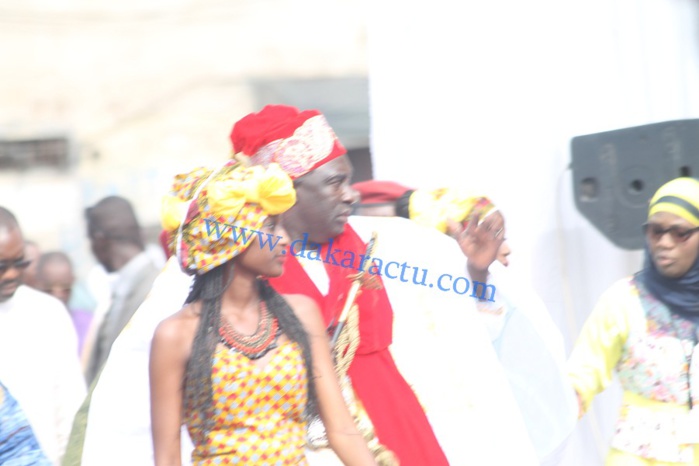 Le grand serigne de Dakar, Papa Ibrahima Diagne à la pose de la première pierre de la cité de l'émergence