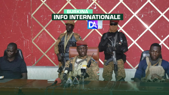 Burkina: les "terroristes" s'en prennent davantage aux civils, déplore le président