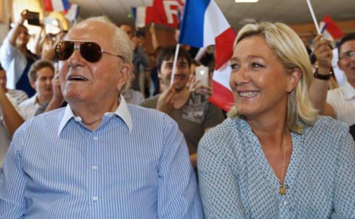 Le Pen: Un chien de Jean-Marie tue une chatte de Marine, qui quitte la propriété familiale