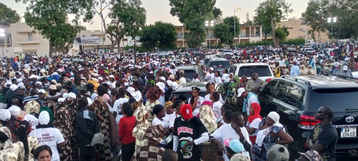Thiès/Sargal Président Macky Sall par Abdoulaye Dièye (Images) Thiès/Sargal Président Macky Sall par Abdoulaye Dièye (Images)